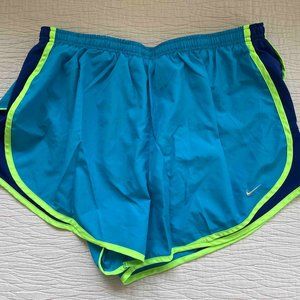 Women’s Nike Running Tempo Shorts, Dri-FIT®, Size XL